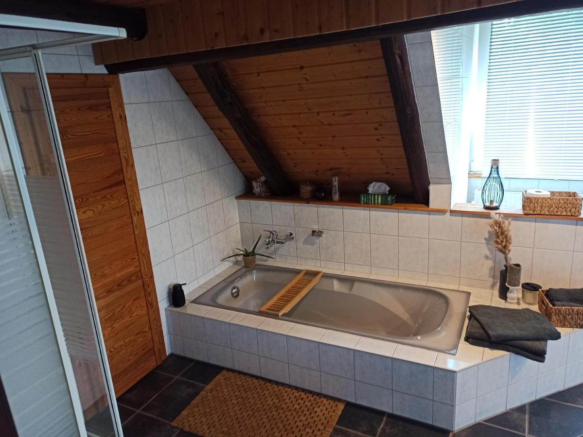 Ferienwohnung "Frieda" Breitenstein Екстериор снимка