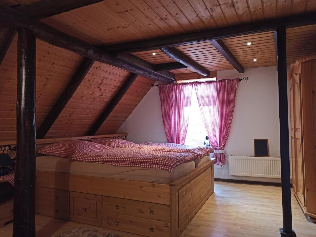 Ferienwohnung "Frieda" Breitenstein Екстериор снимка